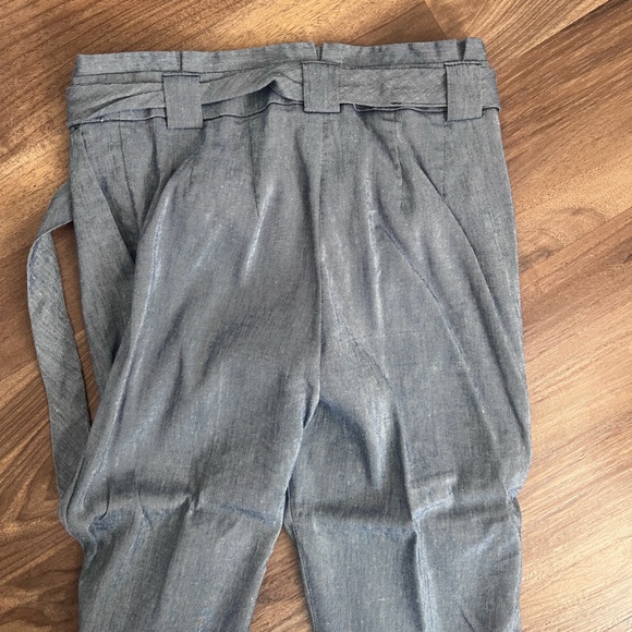 Express high waisted, paper bag ankle pants - Picture 3 of 5